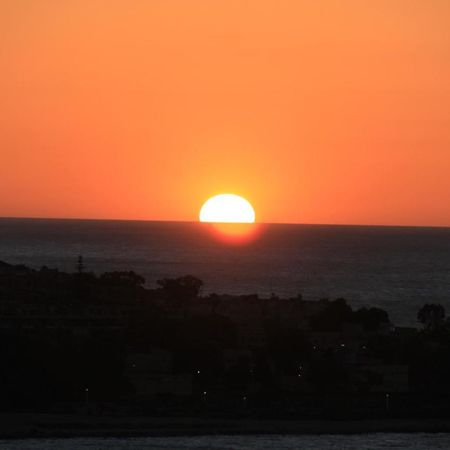Playa Albufereta. Espectaculares Vistas Al Mar. Appartement Alicante Buitenkant foto